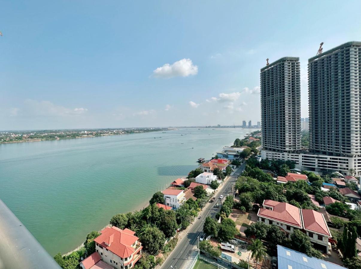 Infinity 28 Hotel And Residence Phnompen Kültér fotó